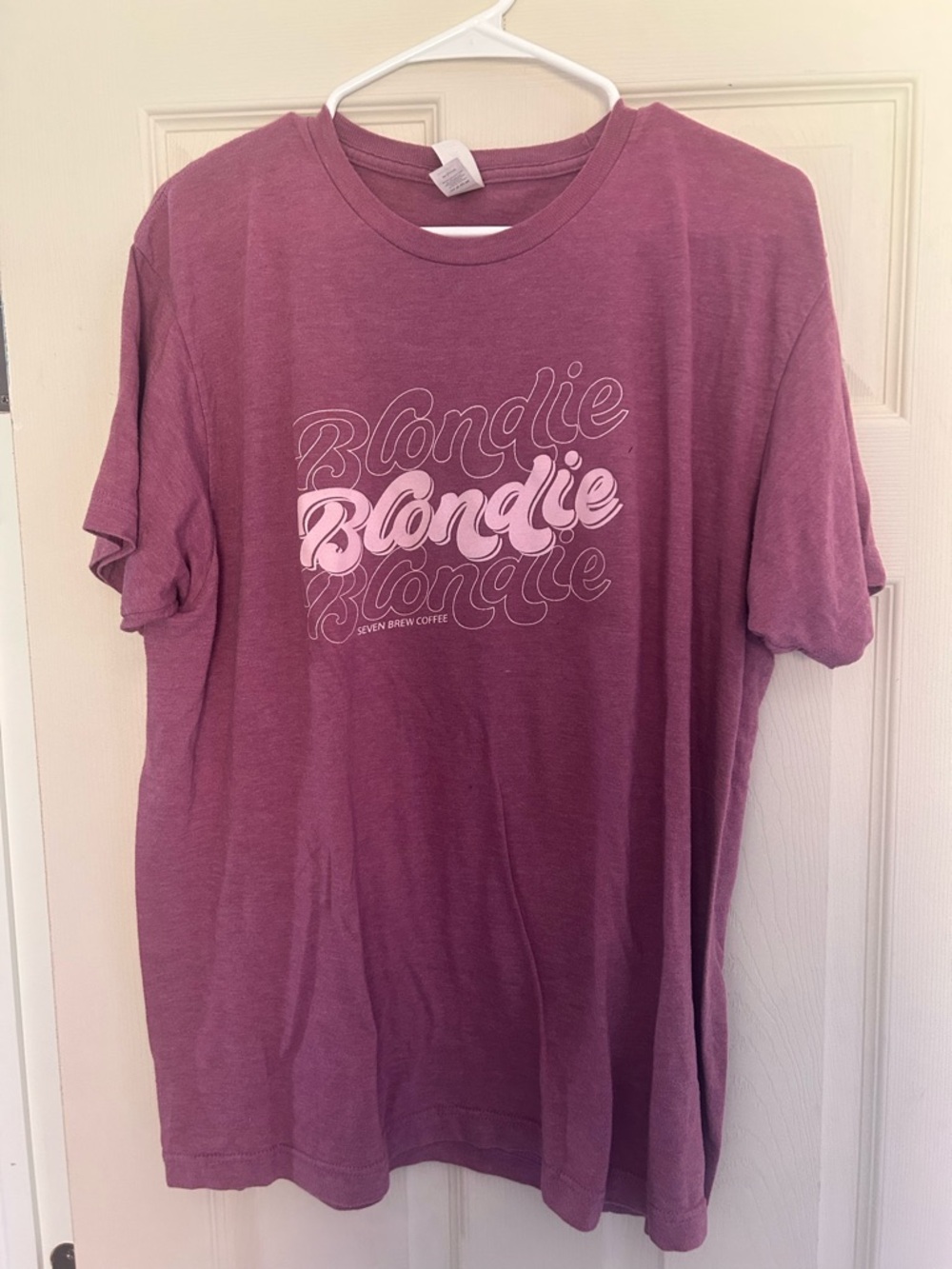 Blondie Graphic Tee in Dusty Mauve